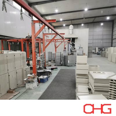 Peralatan konveyor udara monorel untuk lapisan bubuk Bagian logam lembaran yang disesuaikan Opsi penyesuaian