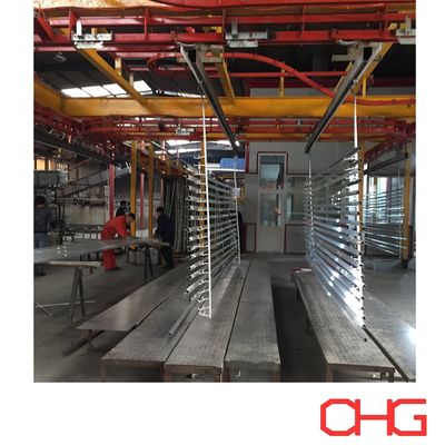 kualitas Lini produksi lapisan bubuk dari berbagai ukuran profil aluminium khusus peralatan penyemprotan pabrik