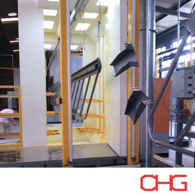 Operasi yang lancar Proses Powder Coating Perlengkapan lini produksi dengan PVC Spray Booth dan sistem conveyor