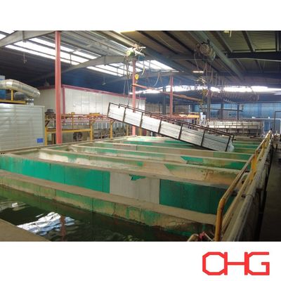 Perangkat keras peralatan penyemprotan elektrostatik pencelupan pra-pengolahan untuk profil aluminium